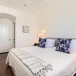 Palm Beach Hotel