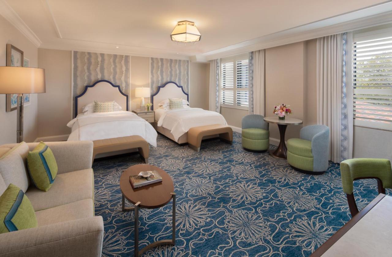The Breakers Palm Hotel