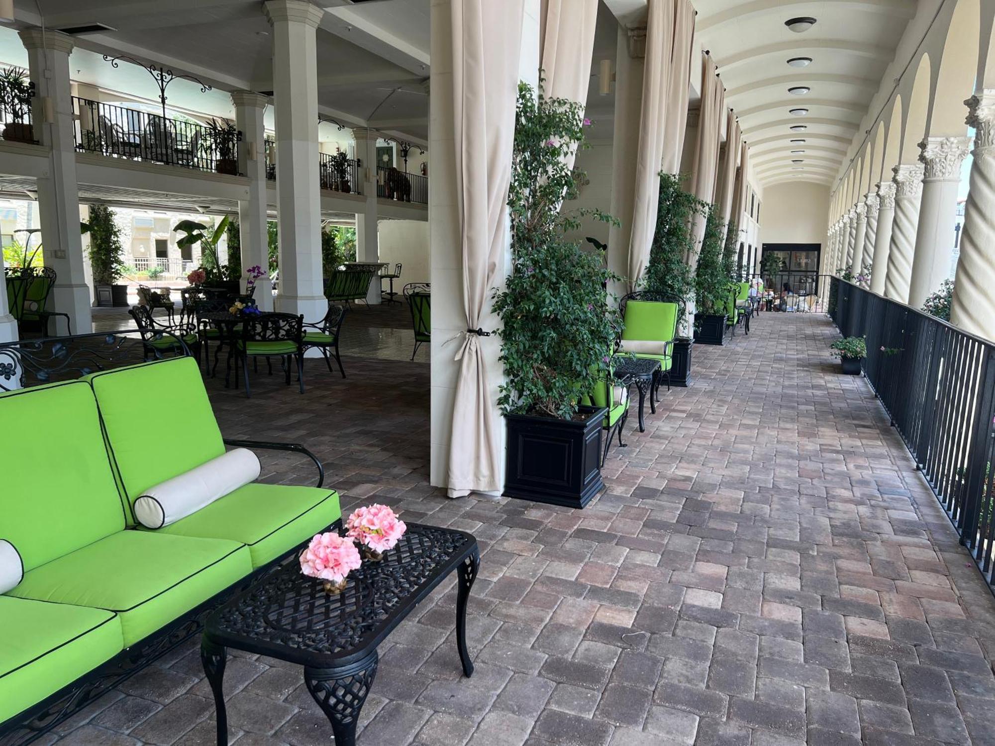 Orchid - Historic Palm Apartment *