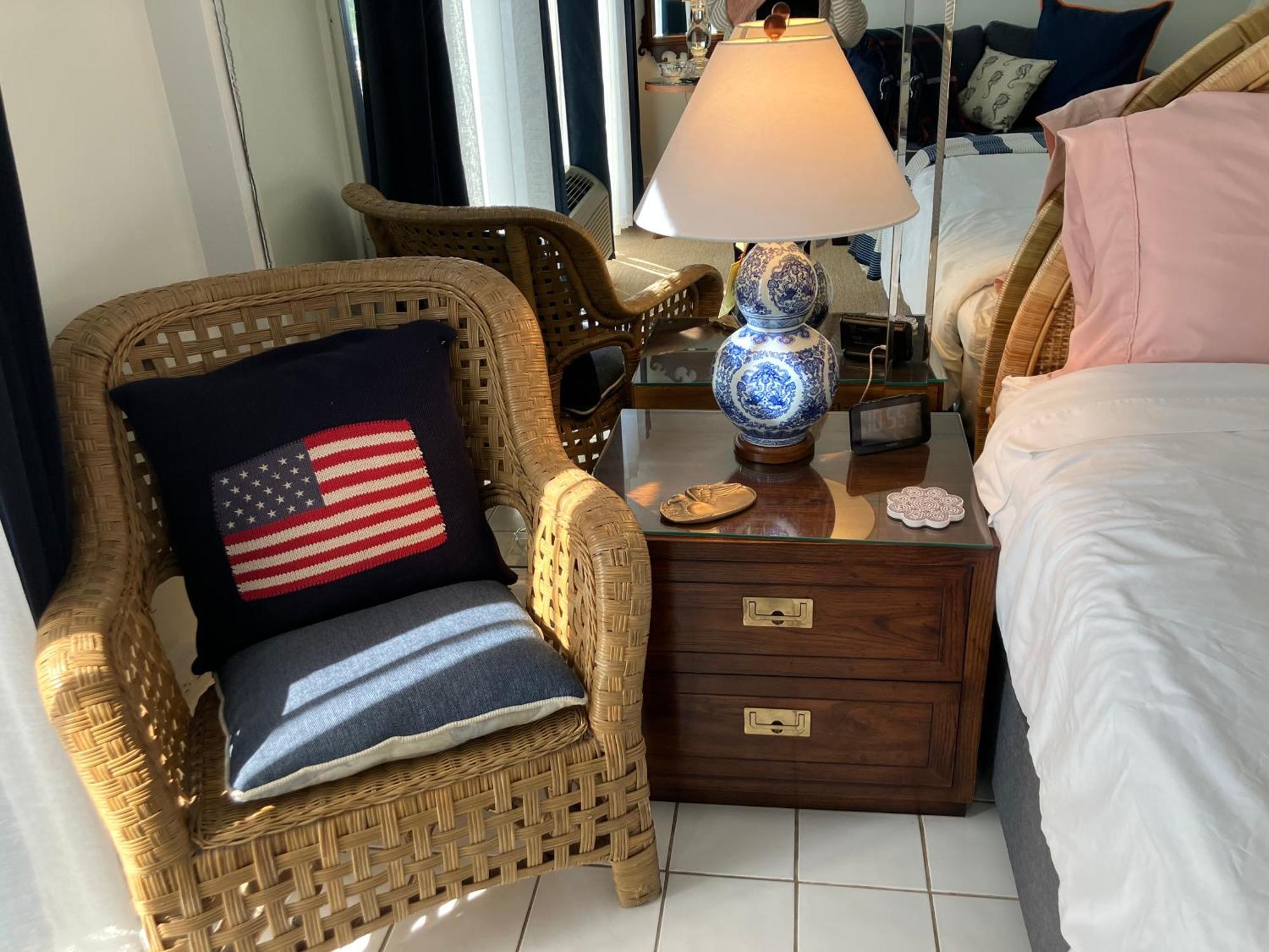 Orchid - Historic Palm * Palm Beach