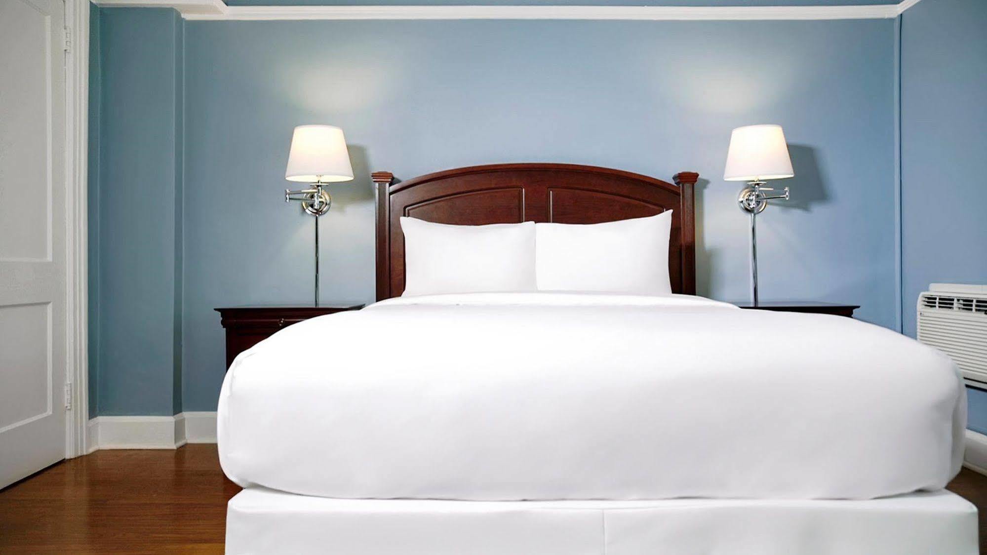 Hotel The Bradley Park 3*